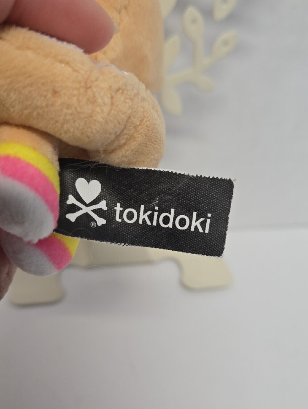 Tokidoki Donutella Plush Keychain w/Pink & Brown Accents 4" EUC - Picture 3 of 5